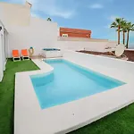 Villa Carlota
