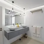Villa Carlota *